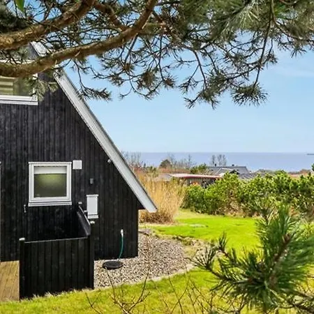 Summer House With Panoramic Sea Views On Rosnaes * 卡伦堡