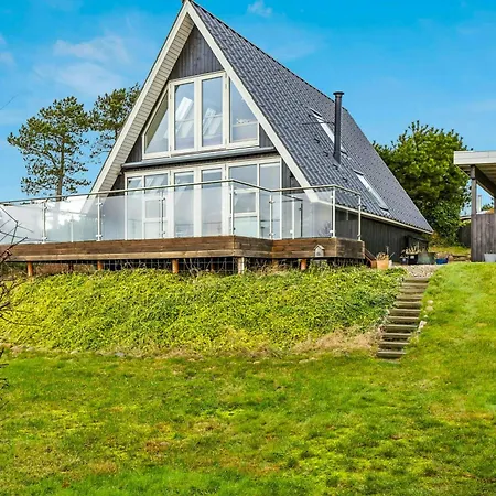 Summer House With Panoramic Sea Views On Rosnaes