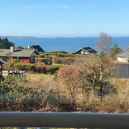 Summer House With Panoramic Sea Views On Rosnaes * 卡伦堡